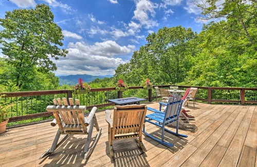 Waynesville House | 302 m² House ∙ 4 bedrooms ∙ 14 guests