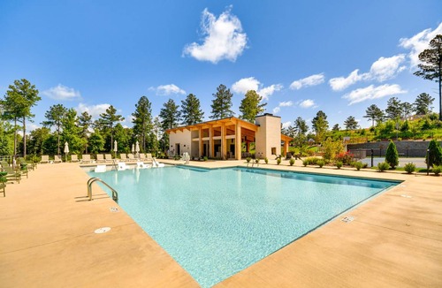Hickory House | 305 m² House ∙ 5 bedrooms ∙ 10 guests