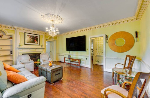 Wilson House | 306 m² House ∙ 3 bedrooms ∙ 7 guests