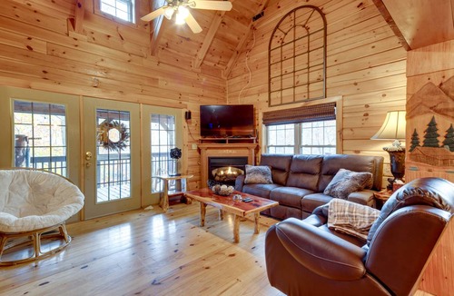 Rutherfordton House | 308 m² House ∙ 3 bedrooms ∙ 10 guests