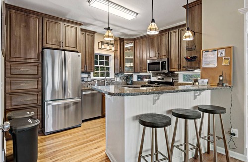 Fairview House | 309 m² House ∙ 3 bedrooms ∙ 10 guests