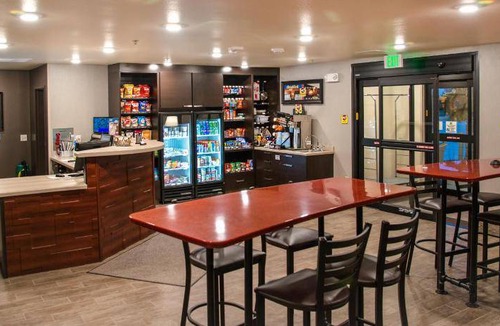 Huntersville Hotel | 31 m² Hotel ∙ 7 guests