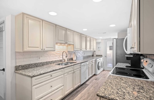 Hilton Head Island Villa | 31 Ocean Club - Oceanfront Complex, all one level & just steps to the beach!