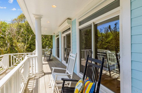 Pine Knoll Shores House | 313 m² House ∙ 5 bedrooms ∙ 10 guests