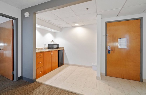 Charlotte Hotel | 315@Loso Hotel