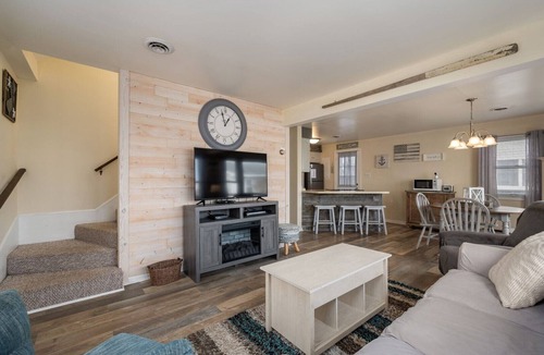 South Nags Head House | 319 - South Nags Head with Wrap-Around Decking and Deeded Beach Access!