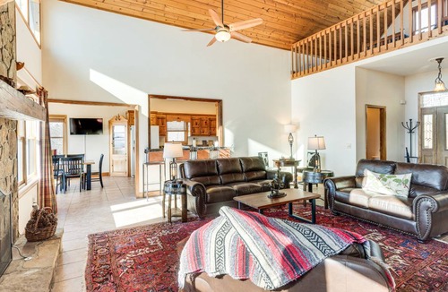 Hayesville House | 321 m² House ∙ 4 bedrooms ∙ 12 guests