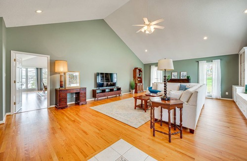 Troutman House | 334 m² House ∙ 3 bedrooms ∙ 8 guests