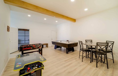 Sugar Mountain House | 336 m² House ∙ 5 bedrooms ∙ 12 guests