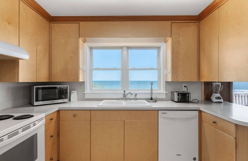 South Nags Head House | 339 - Classic Nags Head Ocean-Front with Amazing Views!