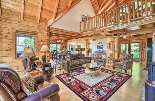 Piney Creek House | 342 m² House ∙ 5 bedrooms ∙ 15 guests