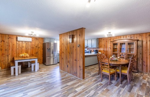 Sylva House | 344 m² House ∙ 4 bedrooms ∙ 9 guests