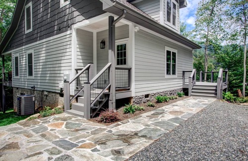 Barnardsville House | 345 m² House ∙ 3 bedrooms ∙ 6 guests