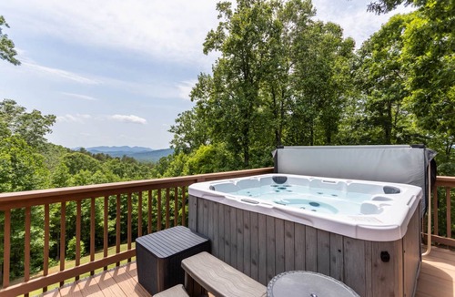 Marion Cabin | 355 m² Cabin ∙ 7 bedrooms ∙ 20 guests