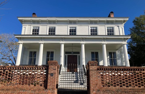 Wilmington Historic District House | 356 m² House ∙ 3 bedrooms ∙ 6 guests