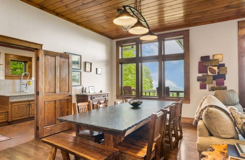 Beech Mountain Cabin | 358 m² Cabin ∙ 5 bedrooms ∙ 12 guests