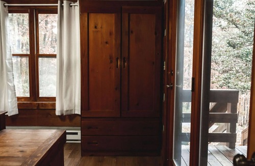 Purlear Cabin | 36 North | Serenity Ridge Cabin | Hot Tub