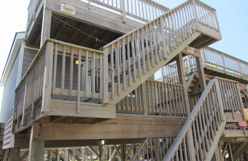 Hatteras Condo | 37 Coal Miner's Dream Studio Bedroom Condo by RedAwning