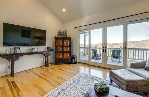 Cullowhee House | 371 m² House ∙ 4 bedrooms ∙ 14 guests