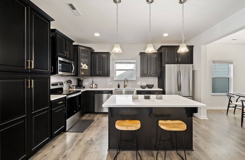 Mount Holly House | 3B BRAND NEW CONSTRUCTION- FAMILY AND PET FRIENDLY