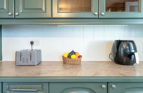 Holyhead House | 3BDR Home in Central Holyhead