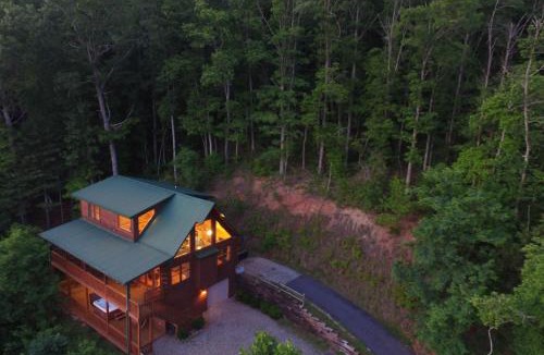 Sylva House | 4 Bed 4 Bath Vacation home in Sylva