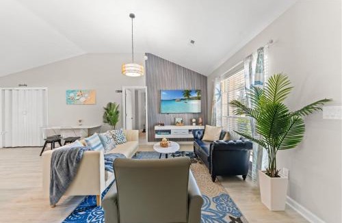 Myrtle Beach House | 4 Bed Coastal Home w Game Room Firepit Sleeps 10