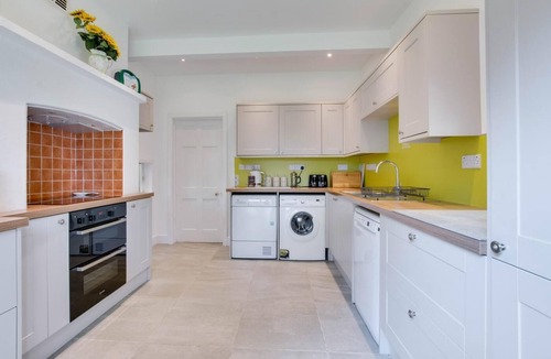 Isle of Purbeck Cottage | 4 Bed in Harmans Cross (oc-wy278)