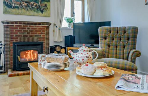 Sway House | 4 Bed in Lymington oc-nfl94