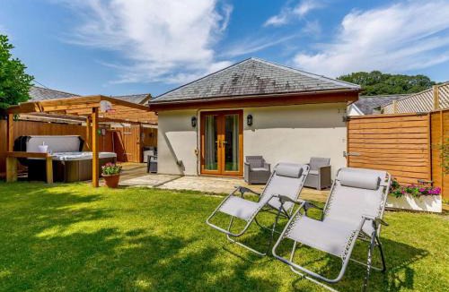 Okehampton House | 4 Bed in Okehampton oc-83785