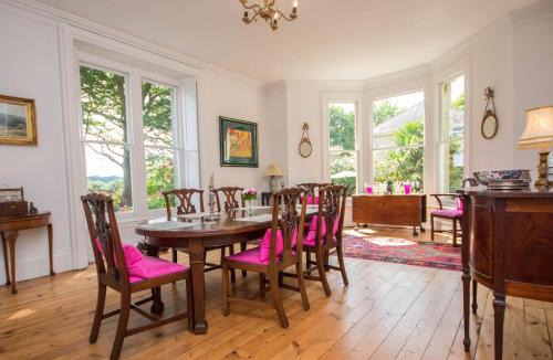 West Lulworth House | 4 Bed in Wareham oc-dc182