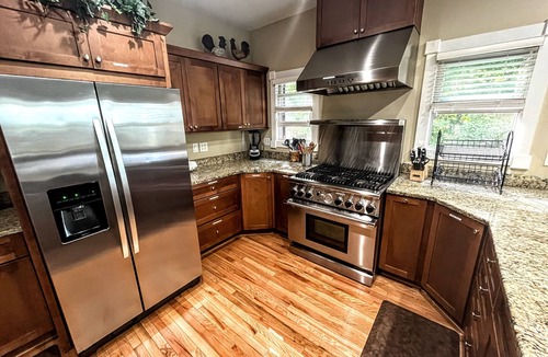 Wolf Laurel House | 4 Bedroom + 4 Bathroom Mountain Home at 4,700ft Views of Blue Ridge Mts + Big Bald + Spa + Elevator