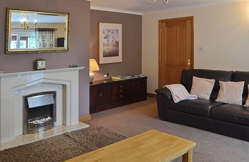 Woodhorn Cottage | 4 bedroom accommodation in Red Row near Amble