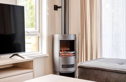 Addlethorpe Cabin | 4 bedroom accommodation in Addlethorpe