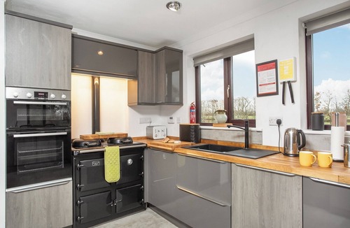 Cullompton Cottage | 4 bedroom accommodation in Blackdown Hills, near Culmstock