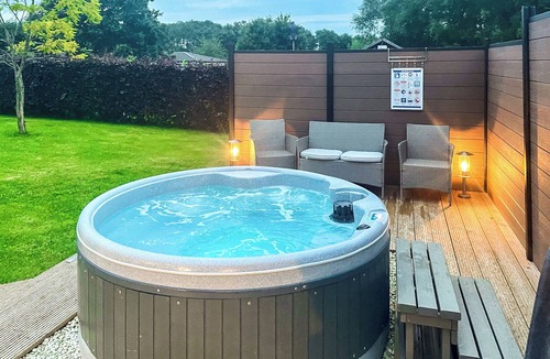 Darlington Cottage | 4 bedroom accommodation in Darlington, near Bishop Auckland
