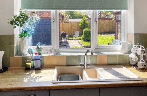 Bere Regis Cottage | 4 bedroom accommodation in Bere Regis, near Wareham