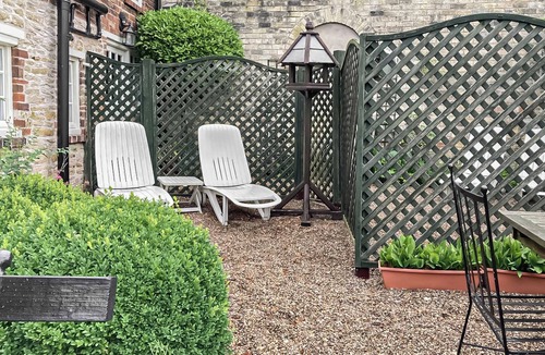 Hotham Cottage | 4 bedroom accommodation in Nordham, near Beverley