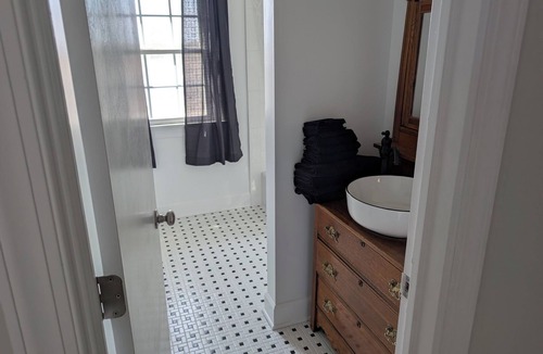 Edenton Other | 4-bedroom farmhouse completely renovated just min outside historic Edenton