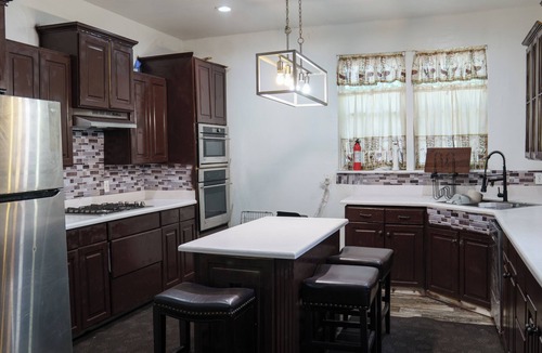 Montgomery House | 4-bedroom house with AC in Montgomery Near ASU & Downtown - Military Welcome