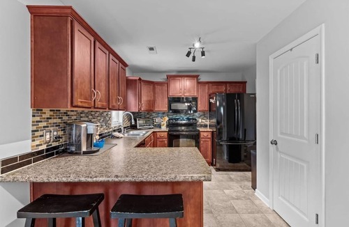 Myrtle Grove House | 4 Bedroom - Longer Term Rentals Year Round