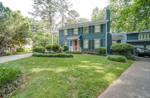 Charlotte House | 4-BR South Charlotte Getaway — Min to Everything!
