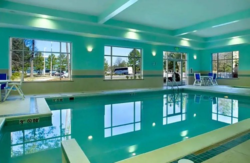 Norfolk - Virginia Beach Hotel | 4-Star Hotel ∙ DoubleTree by Hilton Norfolk Airport