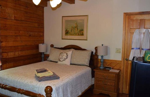 Robbinsville Bed & Breakfast | 40 m² Bed and breakfast ∙ 4 guests