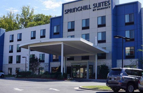 Winston - Salem Hotel | 40 m² Hotel ∙ 5 guests