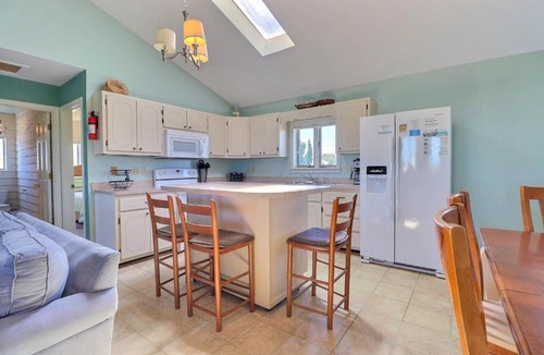 Kitty Hawk House | 4013 - Vitamin Sea