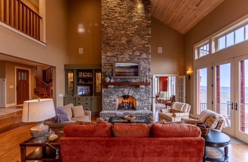 Blowing Rock House | 402 m² House ∙ 5 bedrooms ∙ 10 guests