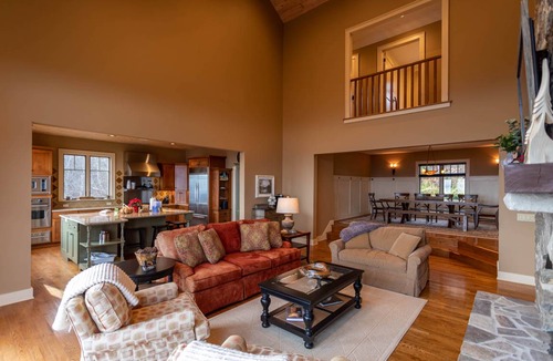 Blowing Rock House | 402 m² House ∙ 5 bedrooms ∙ 10 guests