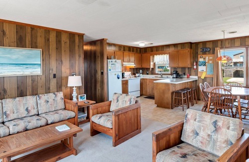 Kitty Hawk Cottage | 4085 Ten Forward * 5 Min Walk to Beach