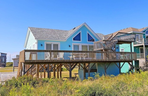 South Nags Head House | 414 - Semi-Ocean Front -South Nags Head -Walking Distance to Nags Head Pier!